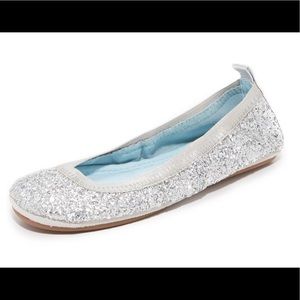 New in Package Yosi Samra Silver Glitter Flat
